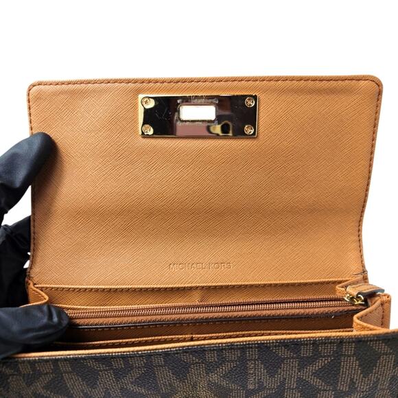 Michael Kors Callie Carry All Wallet - Picture 8 of 11